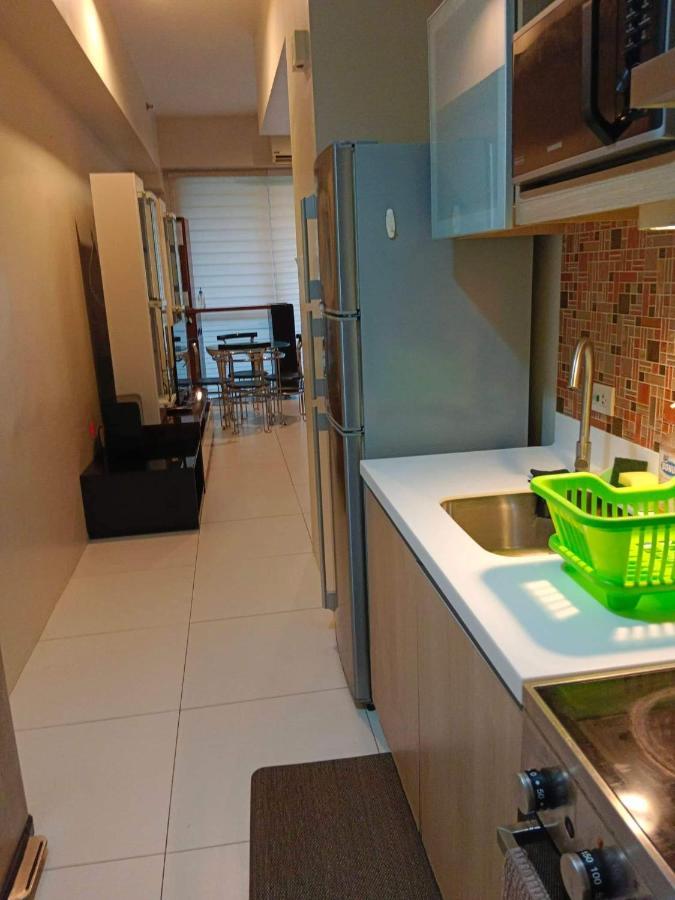 Pico Beach Front Condo Nasugbu Exterior photo